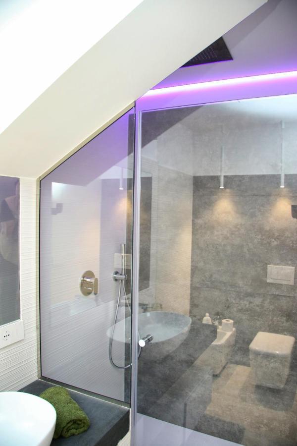 En Suite Bedroom Blue Moon Piano di Sorrento Zewnętrze zdjęcie